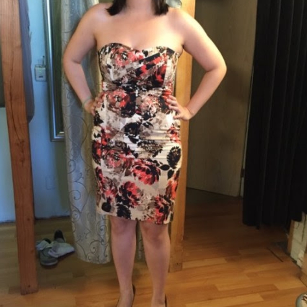 Le Chateau Strapless dress